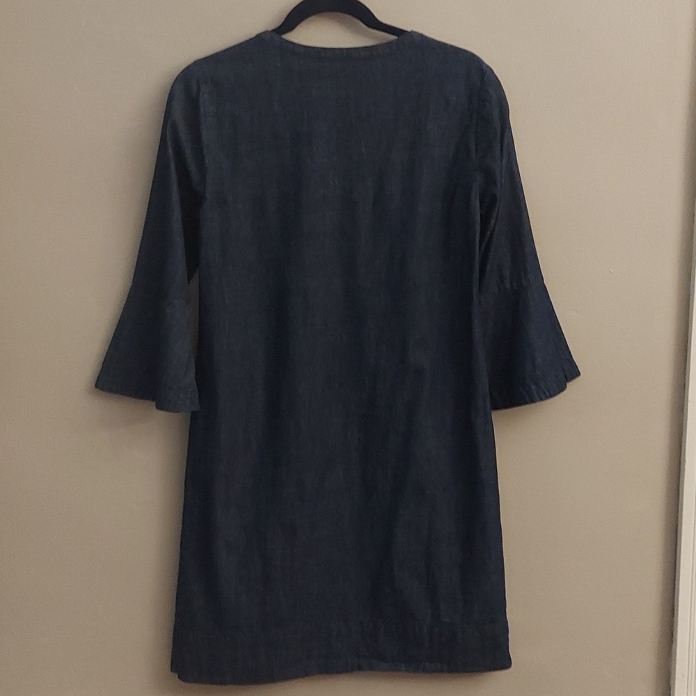DRAPER JAMES Denim Blue Chambray Ruffle Shift Dress 2 Feminine - Picture 8 of 10